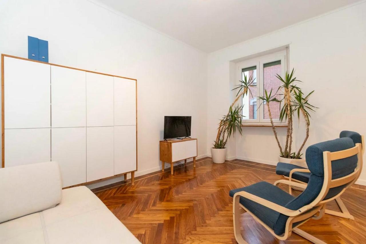 New! Cit Turin Elegant Apt With Parking Екстер'єр фото